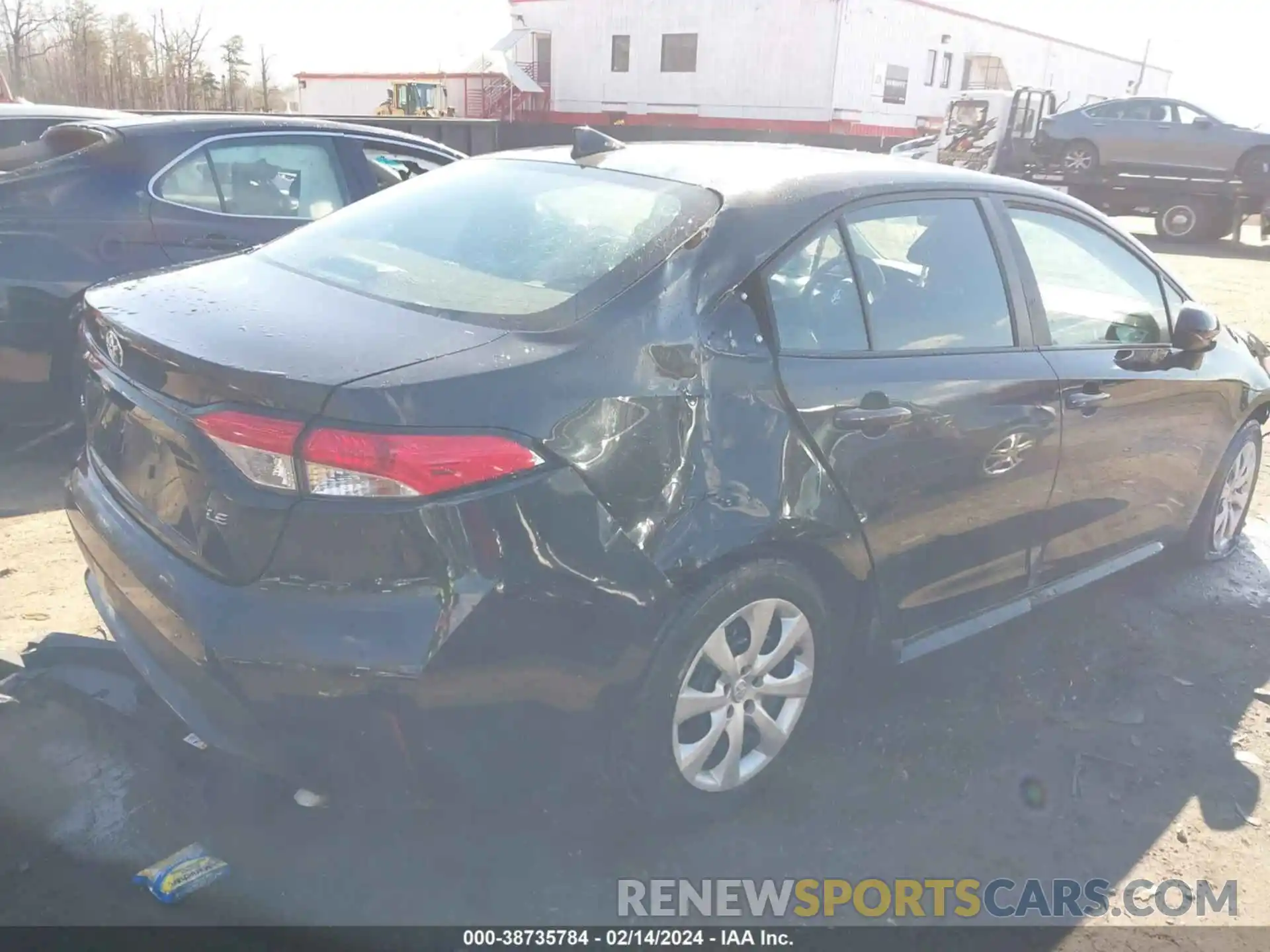 4 Photograph of a damaged car 5YFEPMAE7MP172542 TOYOTA COROLLA 2021