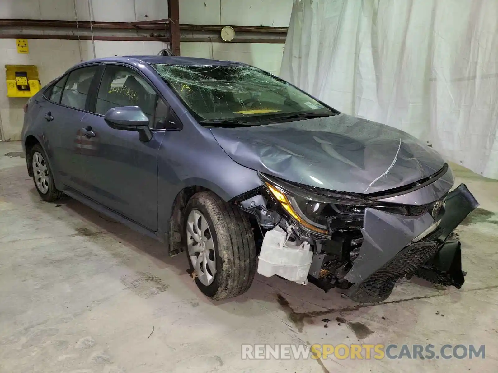 1 Photograph of a damaged car 5YFEPMAE7MP173383 TOYOTA COROLLA 2021