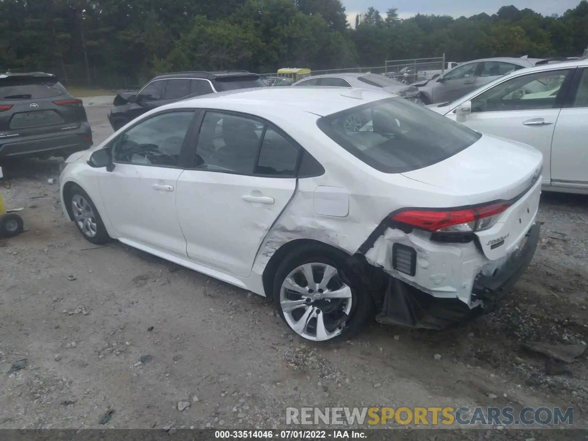 3 Photograph of a damaged car 5YFEPMAE7MP173951 TOYOTA COROLLA 2021