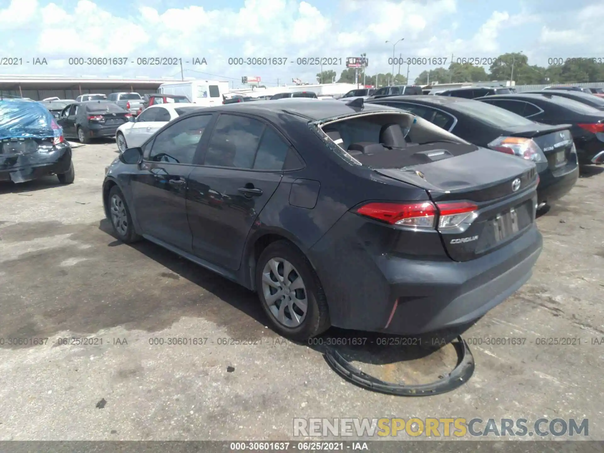 3 Photograph of a damaged car 5YFEPMAE7MP177031 TOYOTA COROLLA 2021