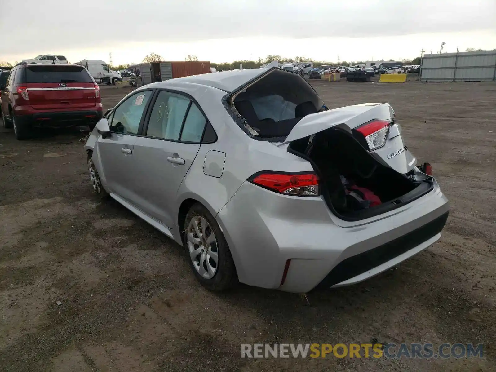 3 Photograph of a damaged car 5YFEPMAE7MP182911 TOYOTA COROLLA 2021