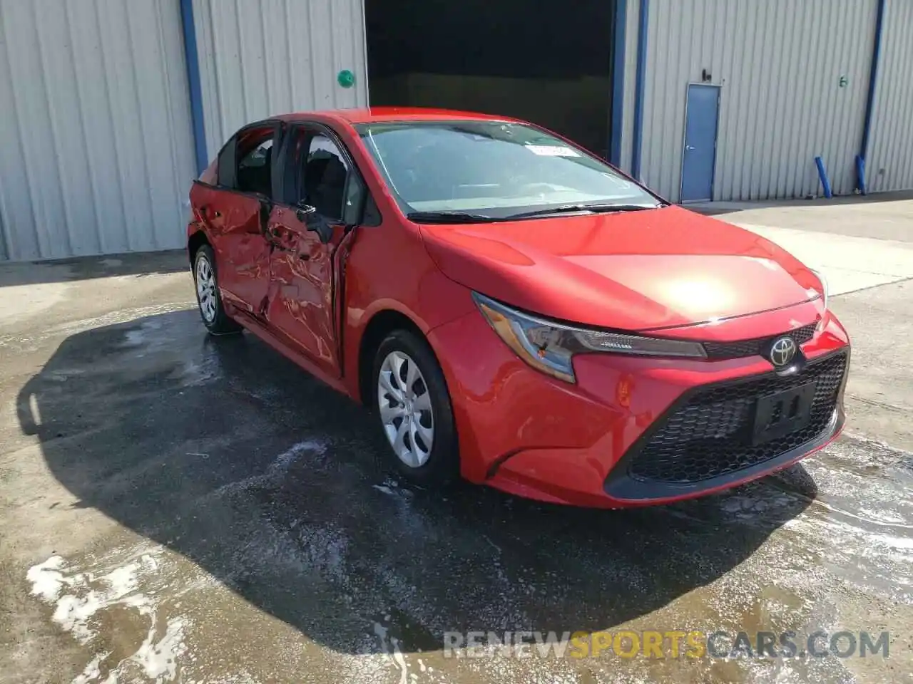 1 Photograph of a damaged car 5YFEPMAE7MP183086 TOYOTA COROLLA 2021