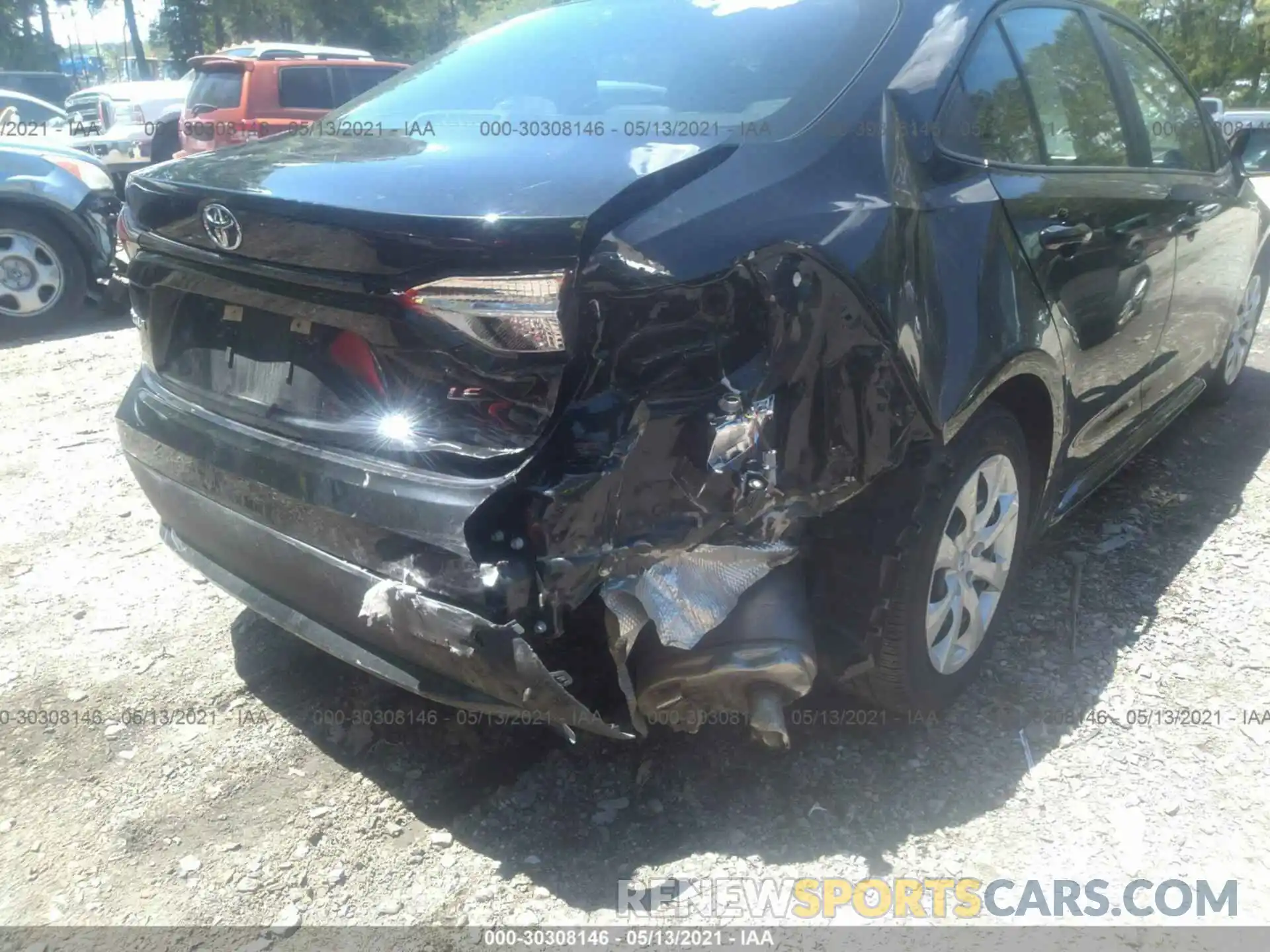 6 Photograph of a damaged car 5YFEPMAE7MP185355 TOYOTA COROLLA 2021