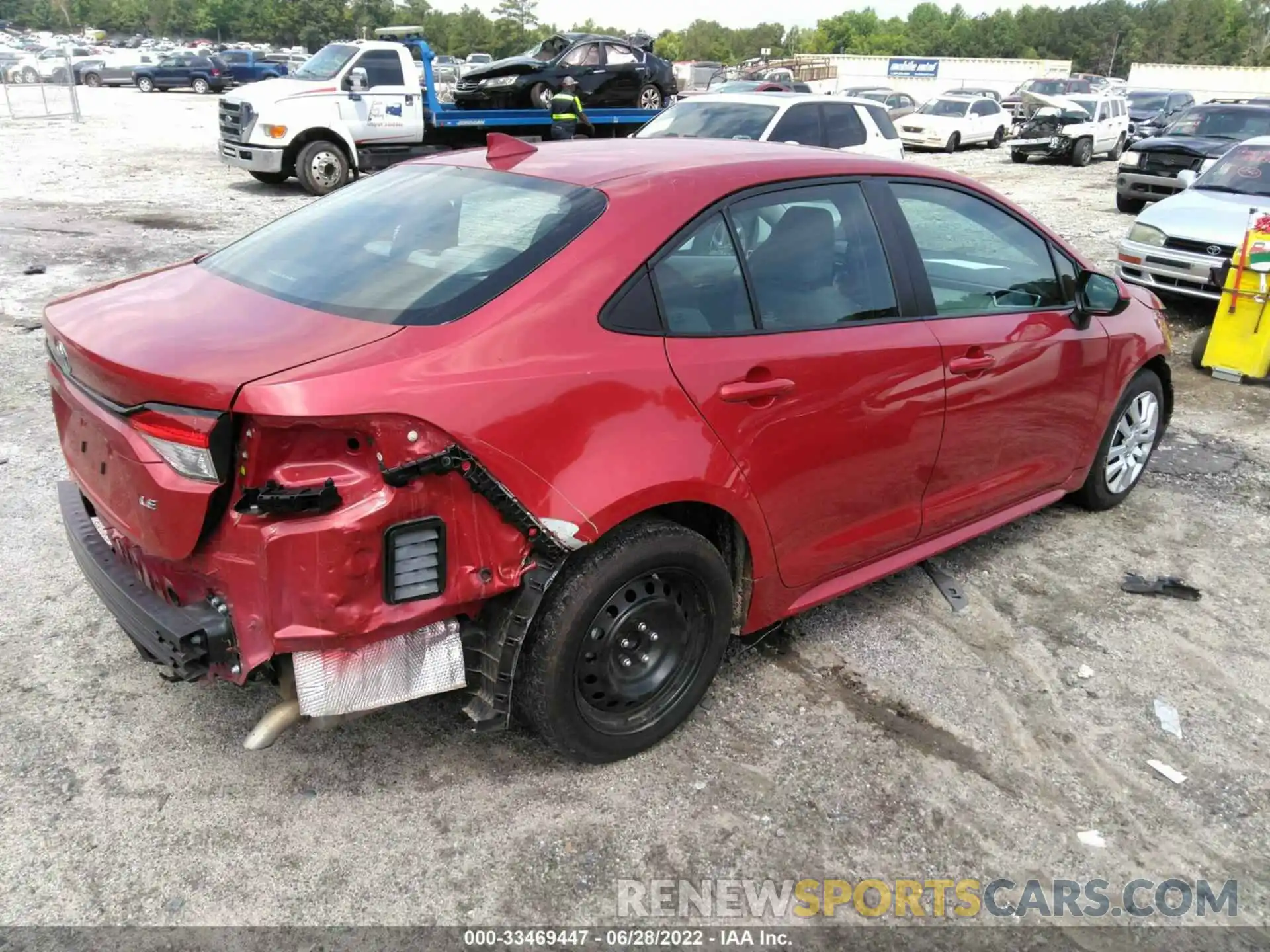 4 Photograph of a damaged car 5YFEPMAE7MP187137 TOYOTA COROLLA 2021