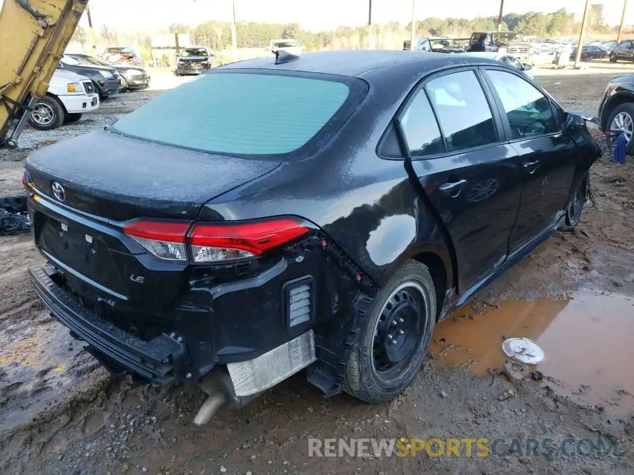 4 Photograph of a damaged car 5YFEPMAE7MP192290 TOYOTA COROLLA 2021