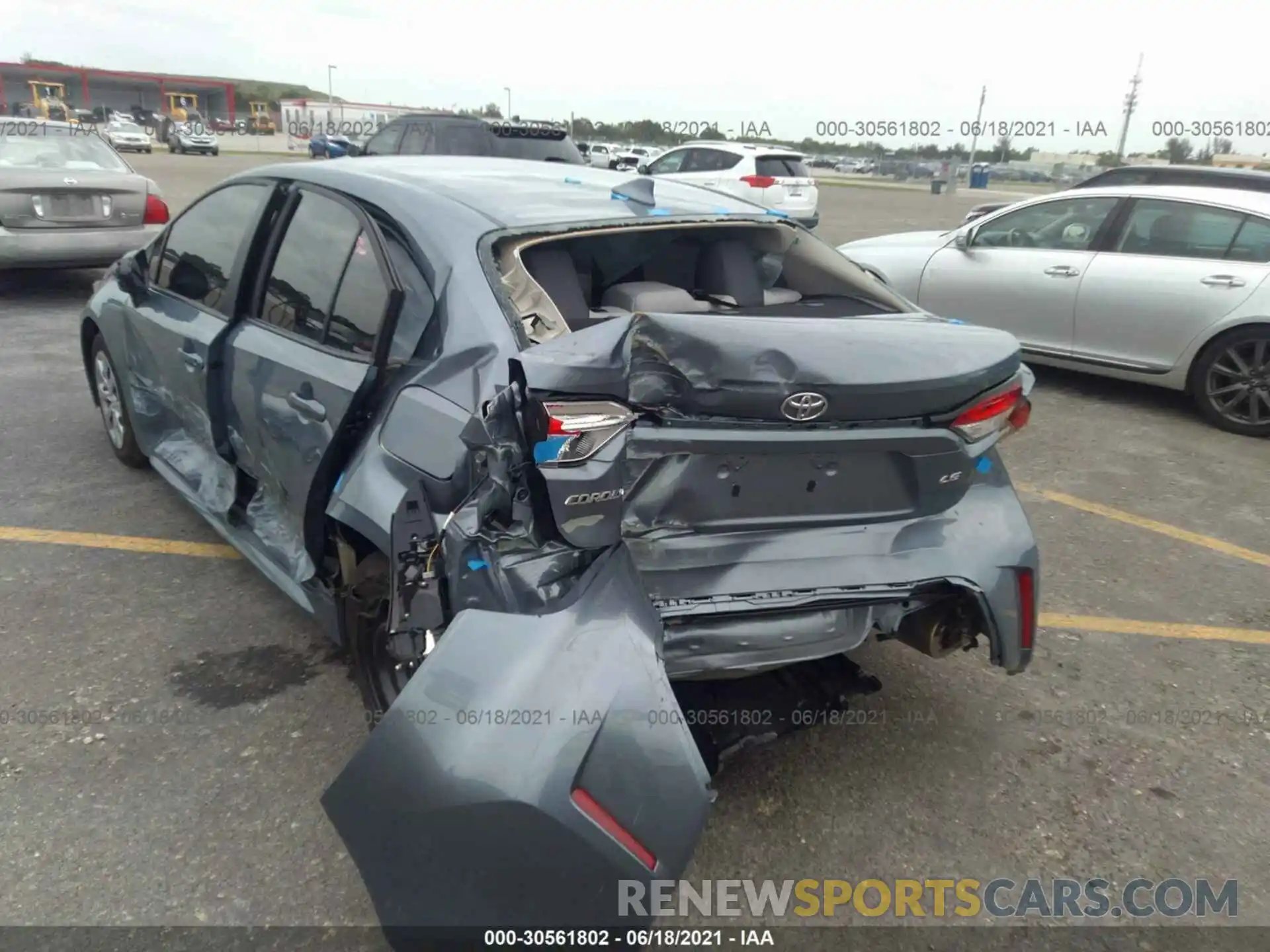 6 Photograph of a damaged car 5YFEPMAE7MP195903 TOYOTA COROLLA 2021