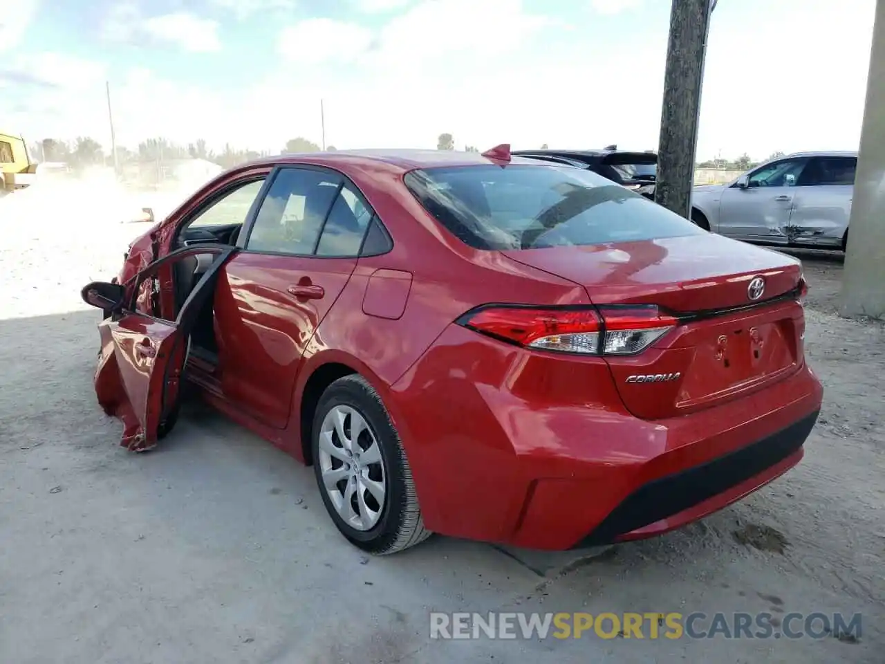 3 Photograph of a damaged car 5YFEPMAE7MP197974 TOYOTA COROLLA 2021