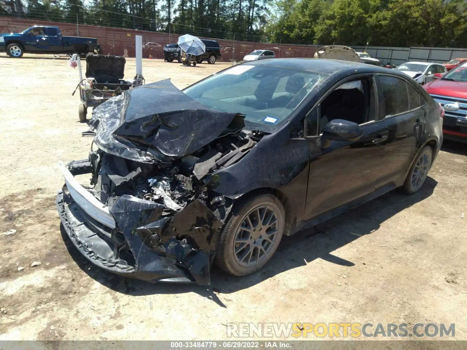 2 Photograph of a damaged car 5YFEPMAE7MP198381 TOYOTA COROLLA 2021