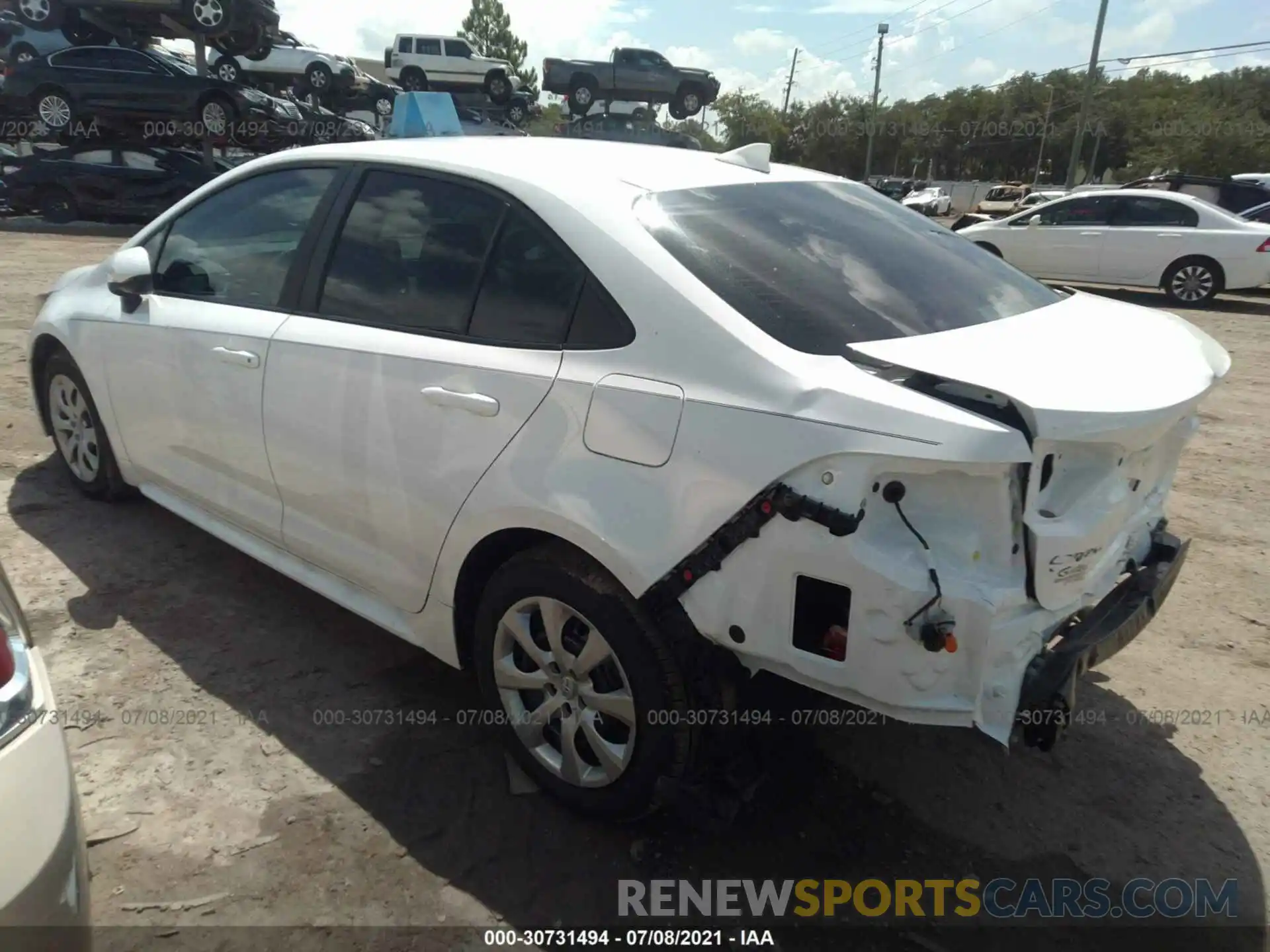 3 Photograph of a damaged car 5YFEPMAE7MP199952 TOYOTA COROLLA 2021