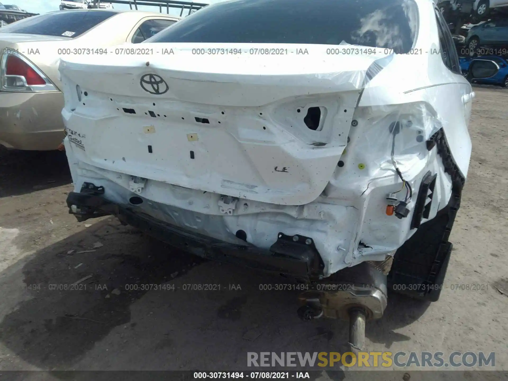 6 Photograph of a damaged car 5YFEPMAE7MP199952 TOYOTA COROLLA 2021