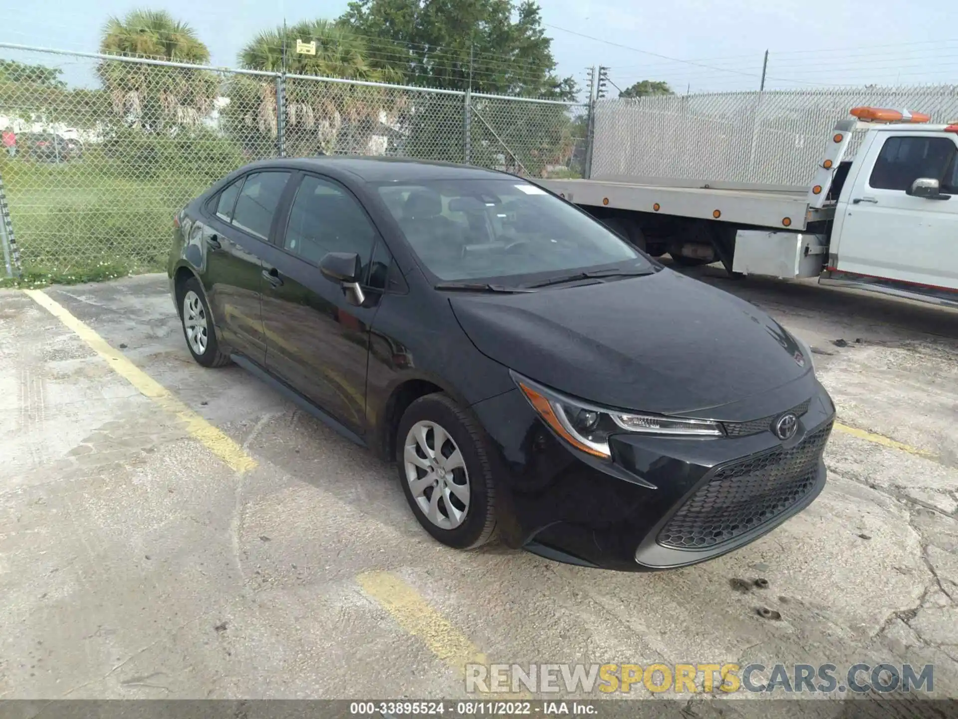 1 Photograph of a damaged car 5YFEPMAE7MP202204 TOYOTA COROLLA 2021