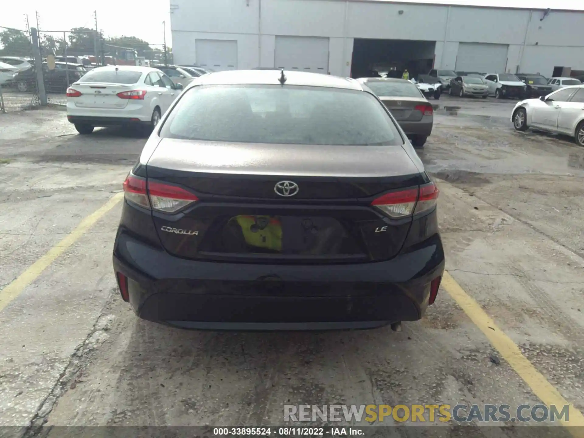 6 Photograph of a damaged car 5YFEPMAE7MP202204 TOYOTA COROLLA 2021