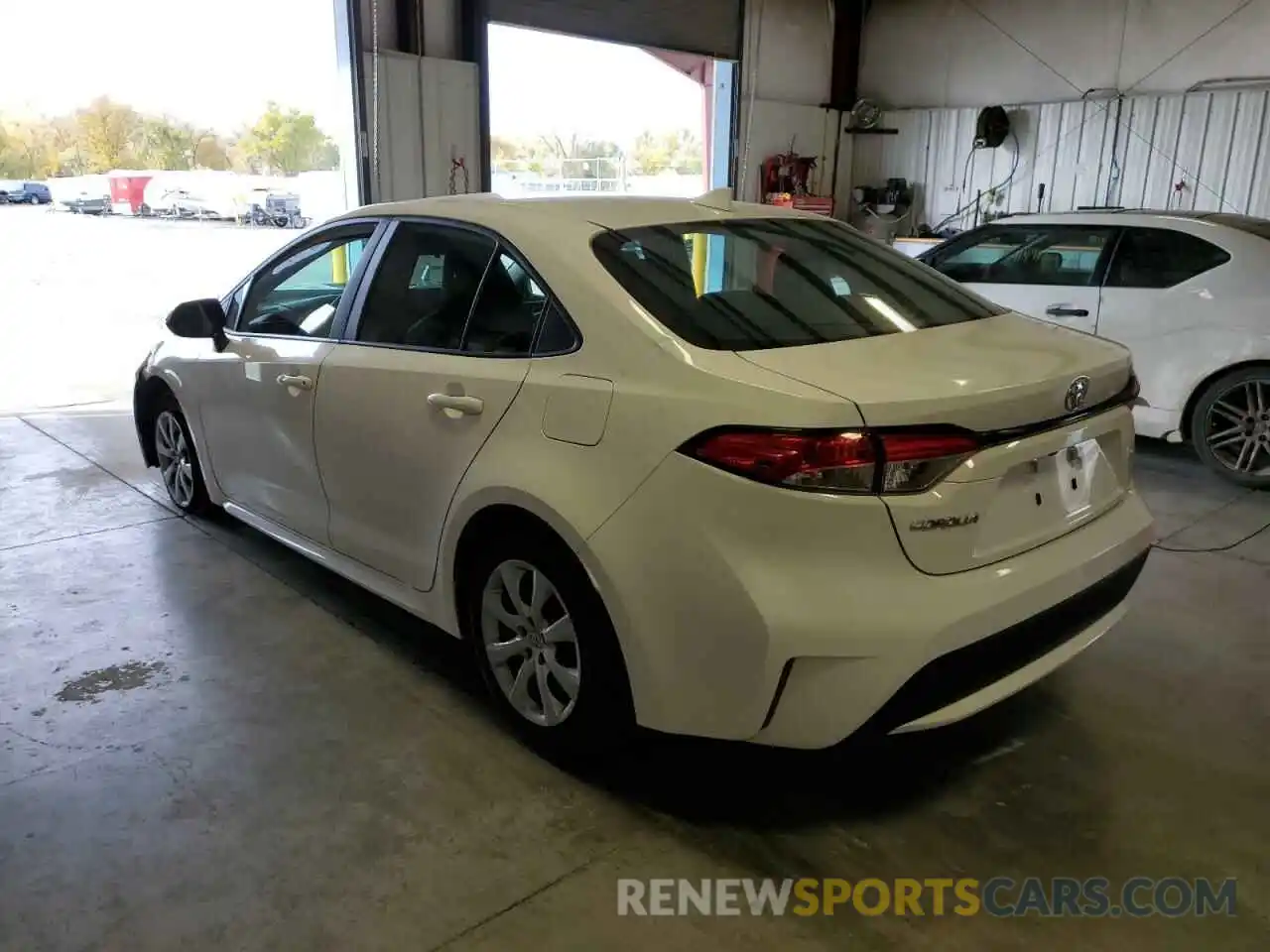 3 Photograph of a damaged car 5YFEPMAE7MP203692 TOYOTA COROLLA 2021