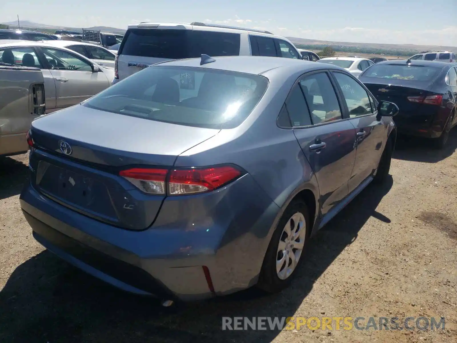 4 Photograph of a damaged car 5YFEPMAE7MP206107 TOYOTA COROLLA 2021