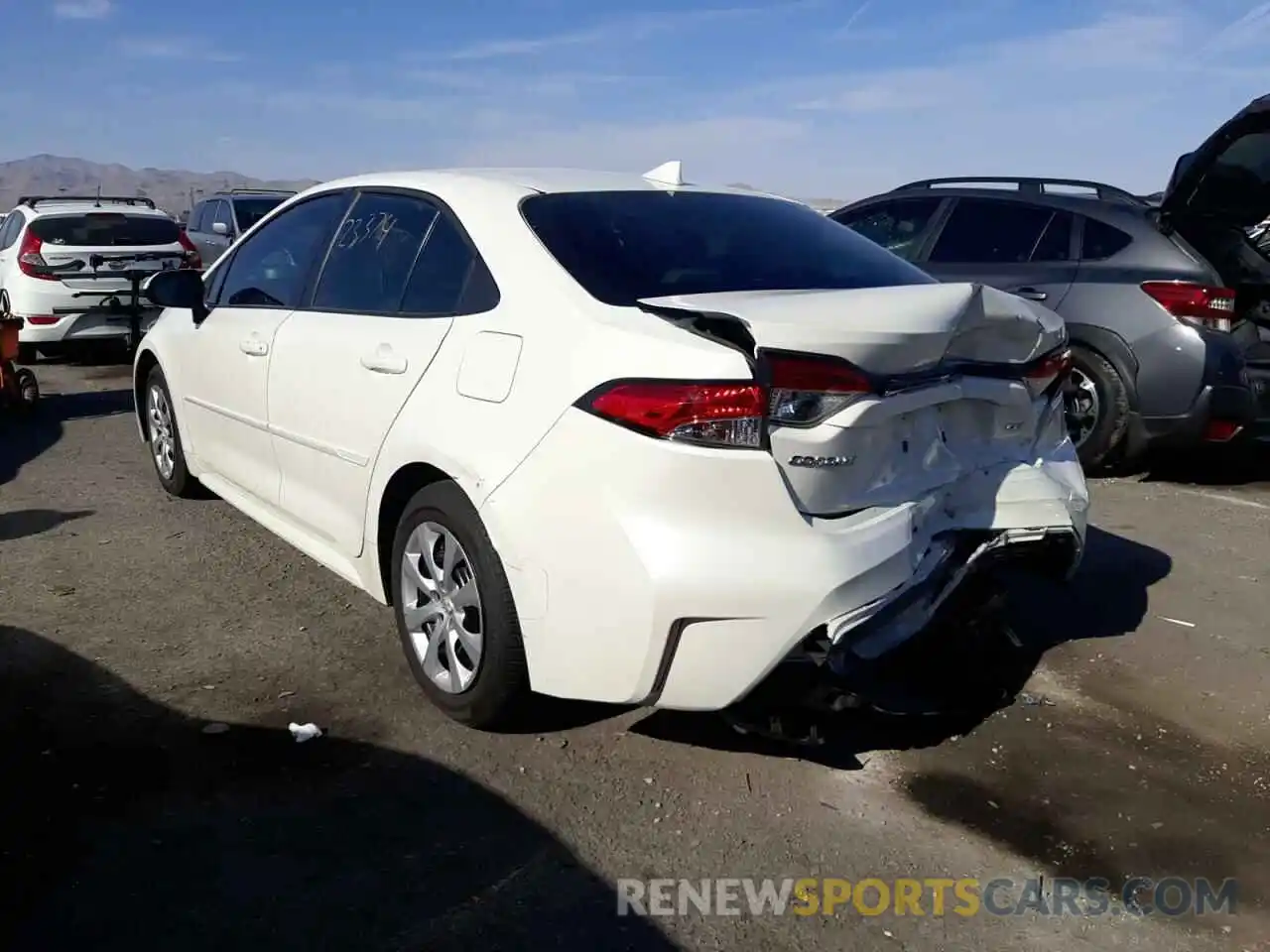 3 Photograph of a damaged car 5YFEPMAE7MP207614 TOYOTA COROLLA 2021