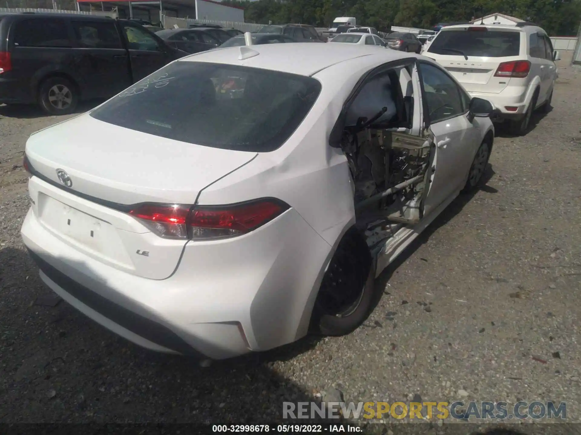 4 Photograph of a damaged car 5YFEPMAE7MP207774 TOYOTA COROLLA 2021