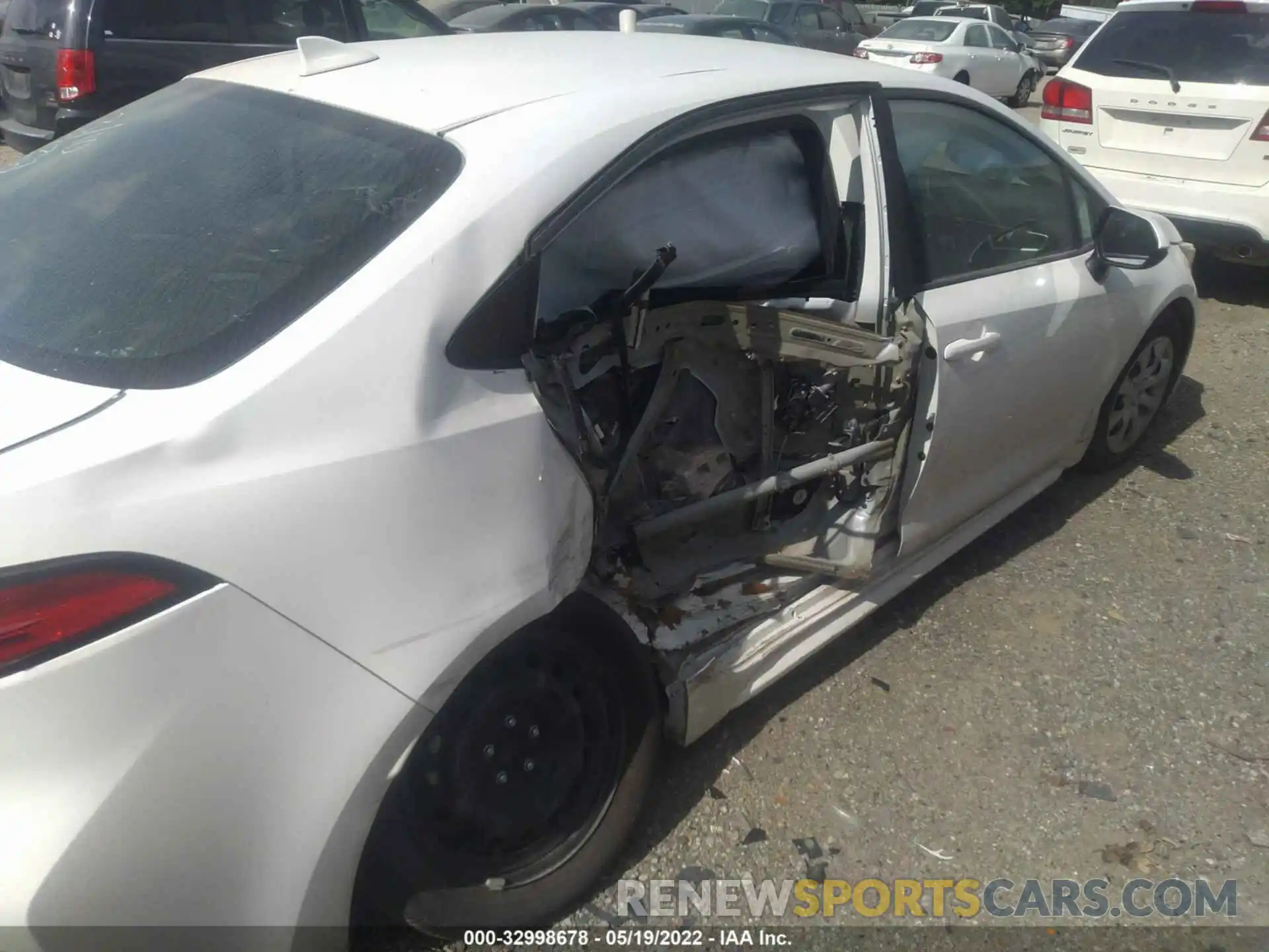 6 Photograph of a damaged car 5YFEPMAE7MP207774 TOYOTA COROLLA 2021