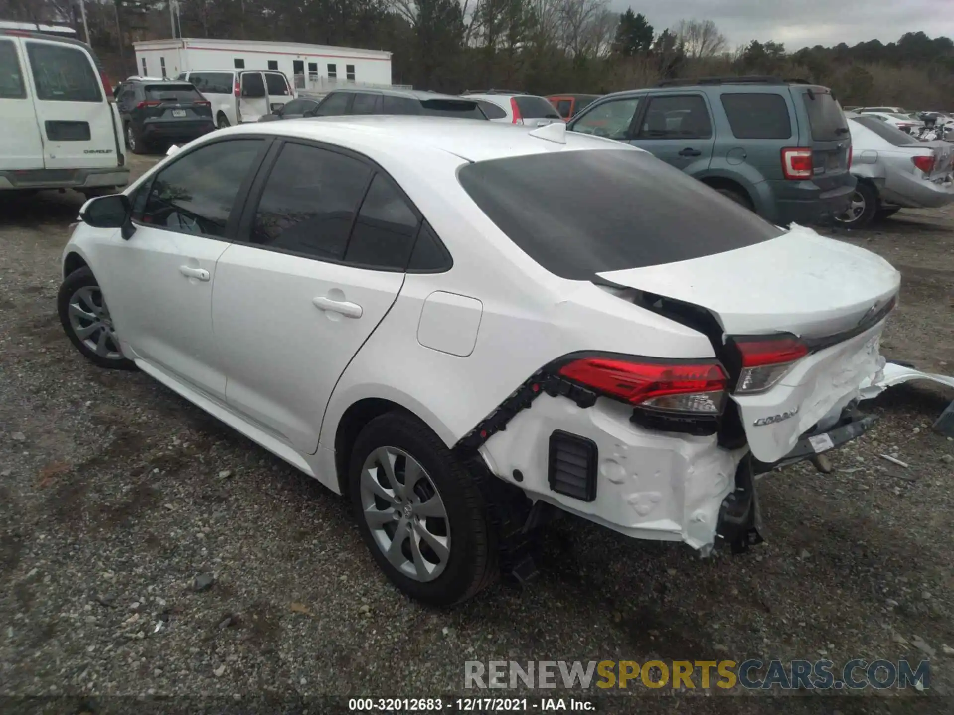 3 Photograph of a damaged car 5YFEPMAE7MP209945 TOYOTA COROLLA 2021