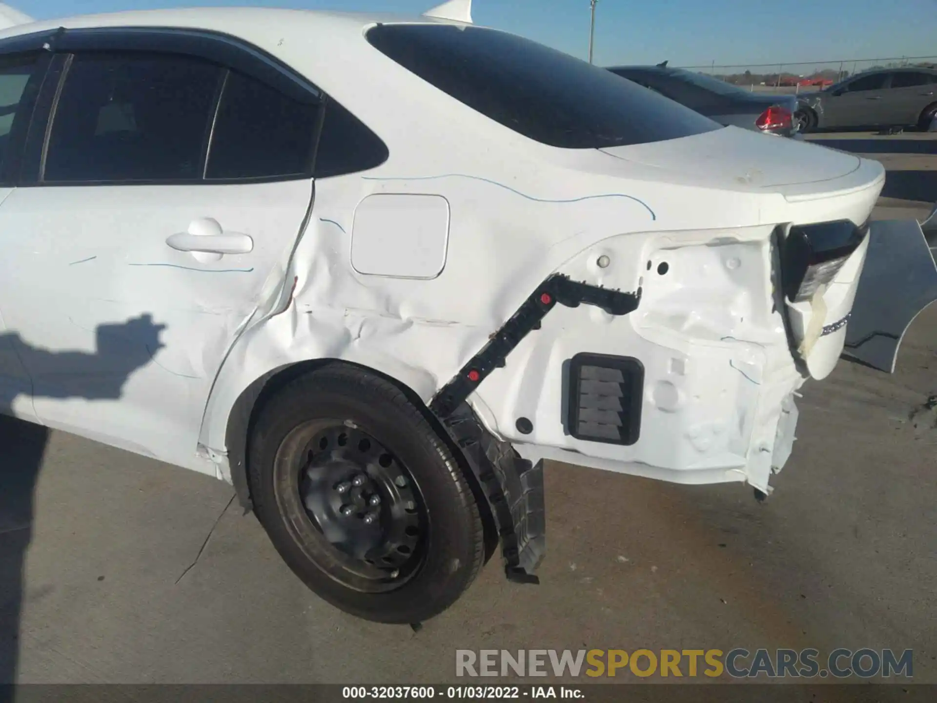 6 Photograph of a damaged car 5YFEPMAE7MP210478 TOYOTA COROLLA 2021