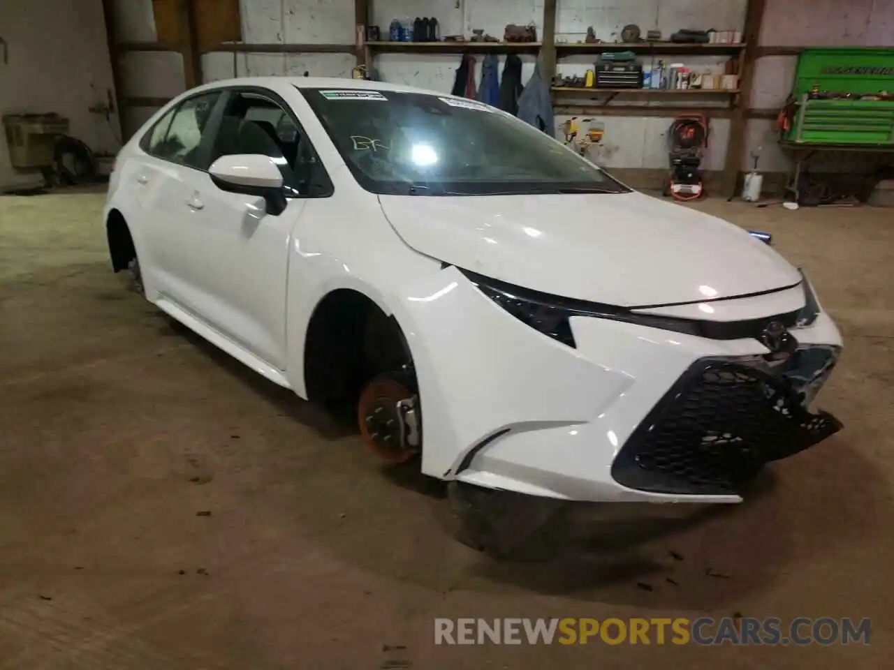 1 Photograph of a damaged car 5YFEPMAE7MP210531 TOYOTA COROLLA 2021