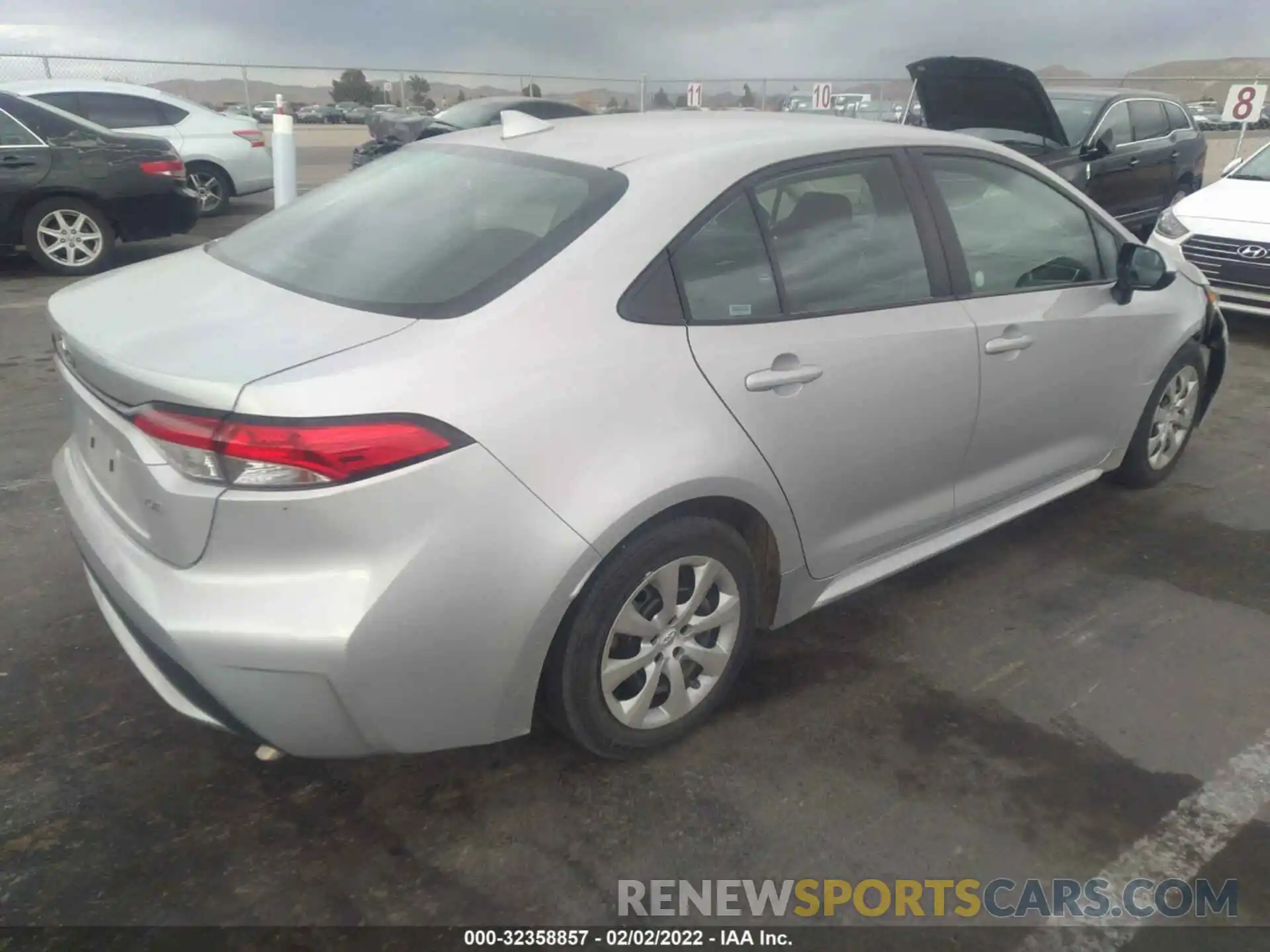 4 Photograph of a damaged car 5YFEPMAE7MP214353 TOYOTA COROLLA 2021