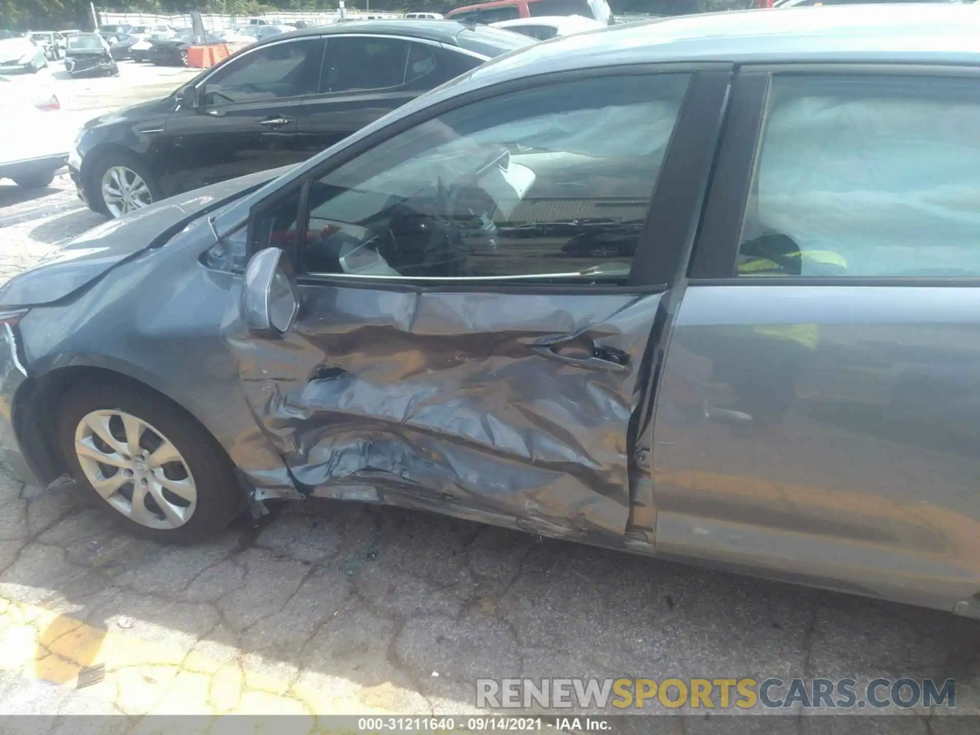 6 Photograph of a damaged car 5YFEPMAE7MP215051 TOYOTA COROLLA 2021