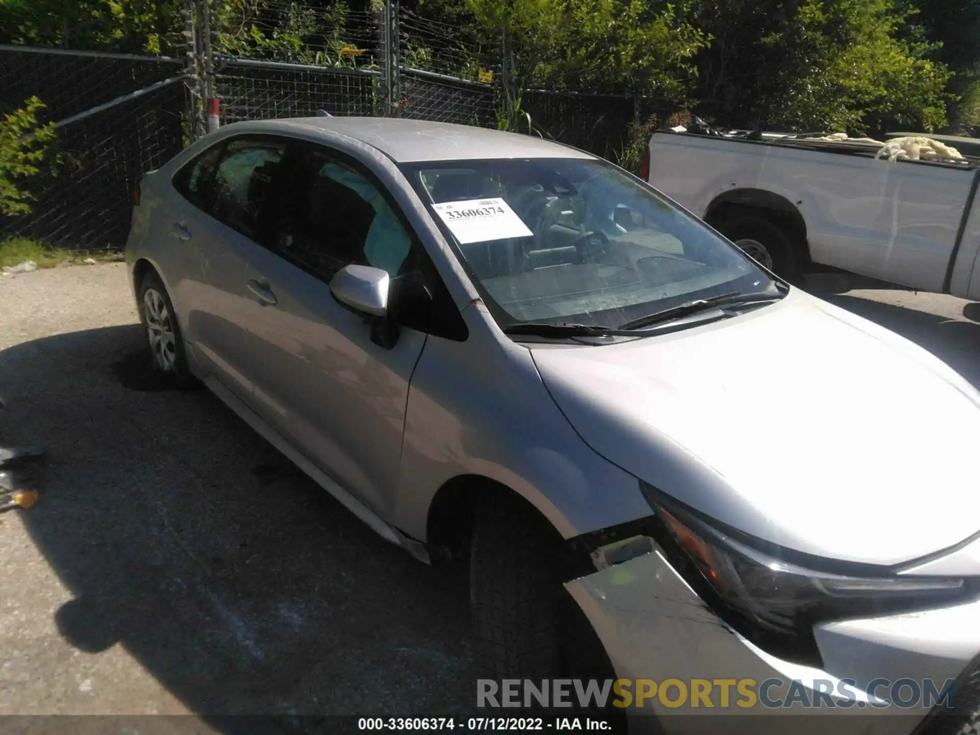 6 Photograph of a damaged car 5YFEPMAE7MP216037 TOYOTA COROLLA 2021