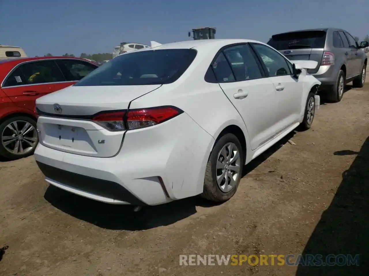 4 Photograph of a damaged car 5YFEPMAE7MP216121 TOYOTA COROLLA 2021