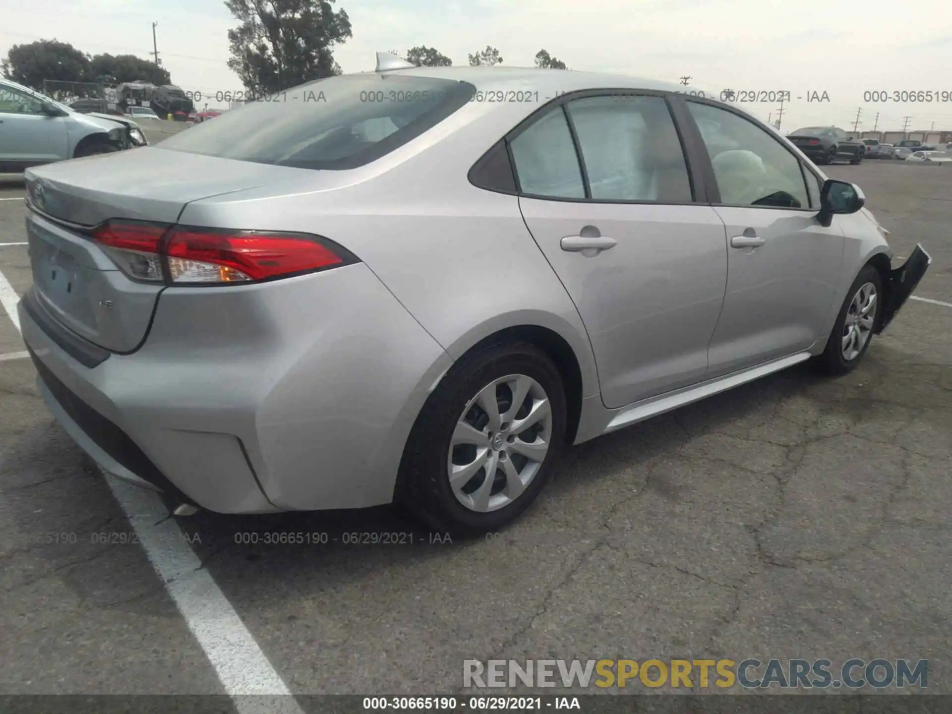 4 Photograph of a damaged car 5YFEPMAE7MP217530 TOYOTA COROLLA 2021