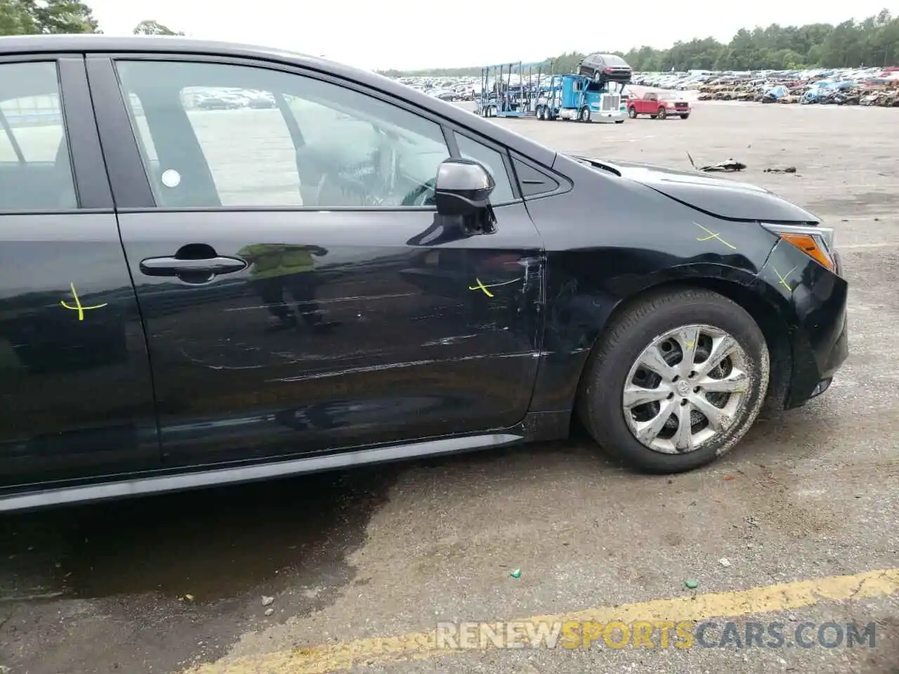 9 Photograph of a damaged car 5YFEPMAE7MP218421 TOYOTA COROLLA 2021