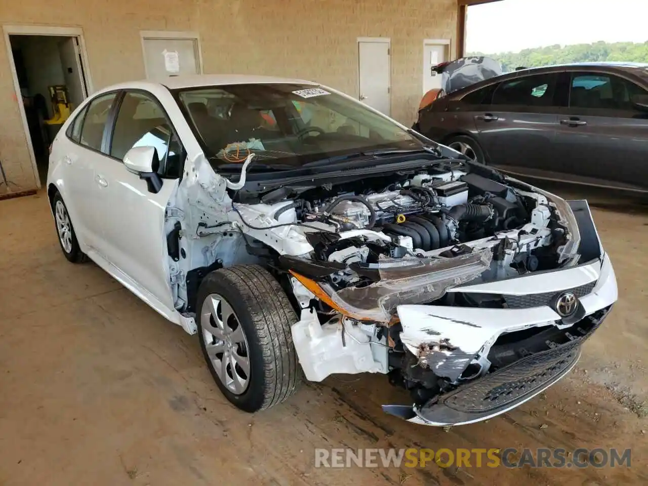 1 Photograph of a damaged car 5YFEPMAE7MP220959 TOYOTA COROLLA 2021