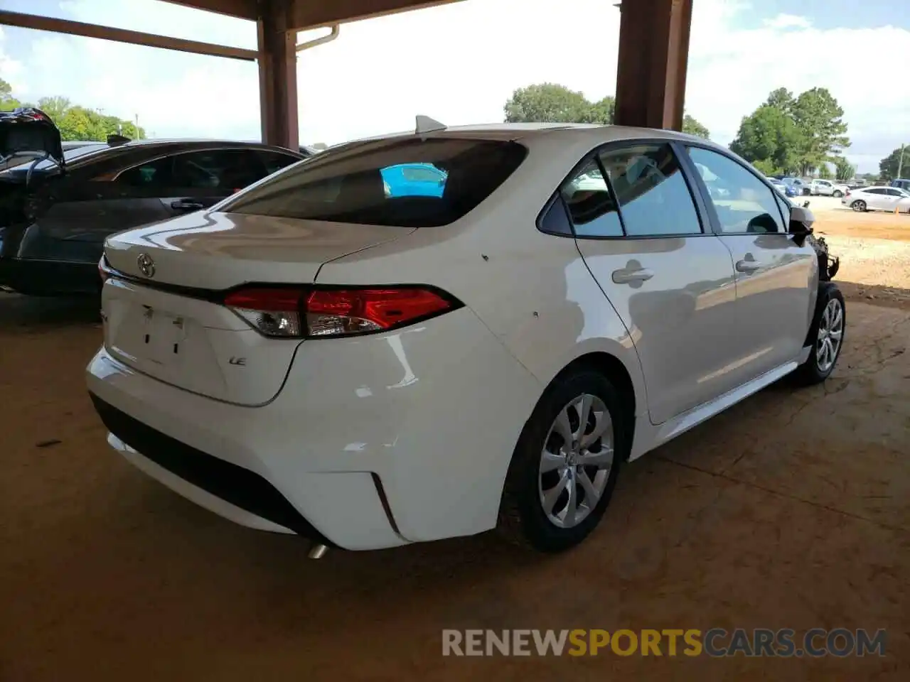 4 Photograph of a damaged car 5YFEPMAE7MP220959 TOYOTA COROLLA 2021