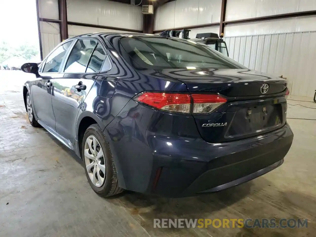 3 Photograph of a damaged car 5YFEPMAE7MP221223 TOYOTA COROLLA 2021