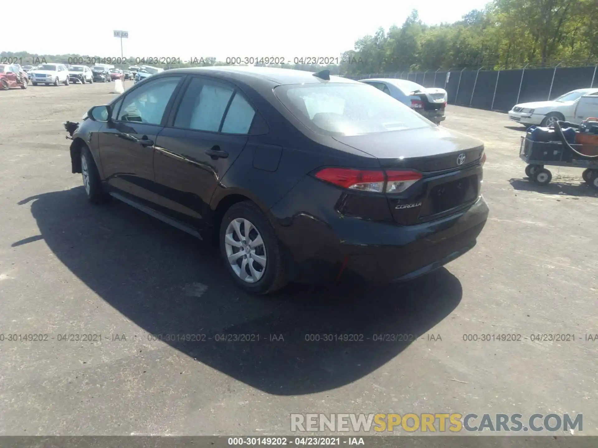 3 Photograph of a damaged car 5YFEPMAE7MP229886 TOYOTA COROLLA 2021