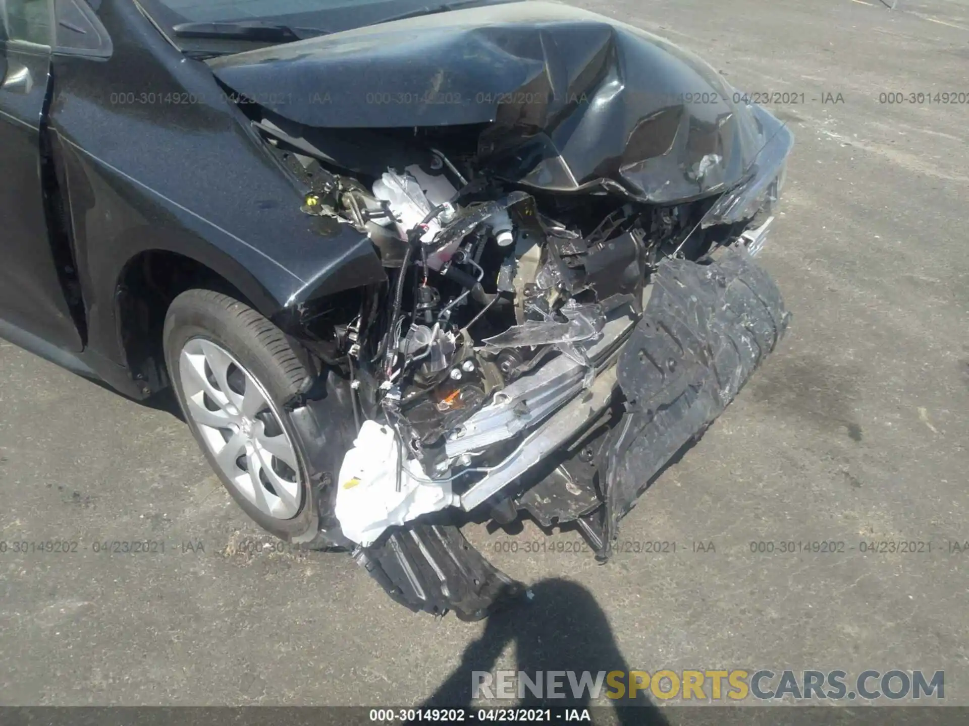 6 Photograph of a damaged car 5YFEPMAE7MP229886 TOYOTA COROLLA 2021