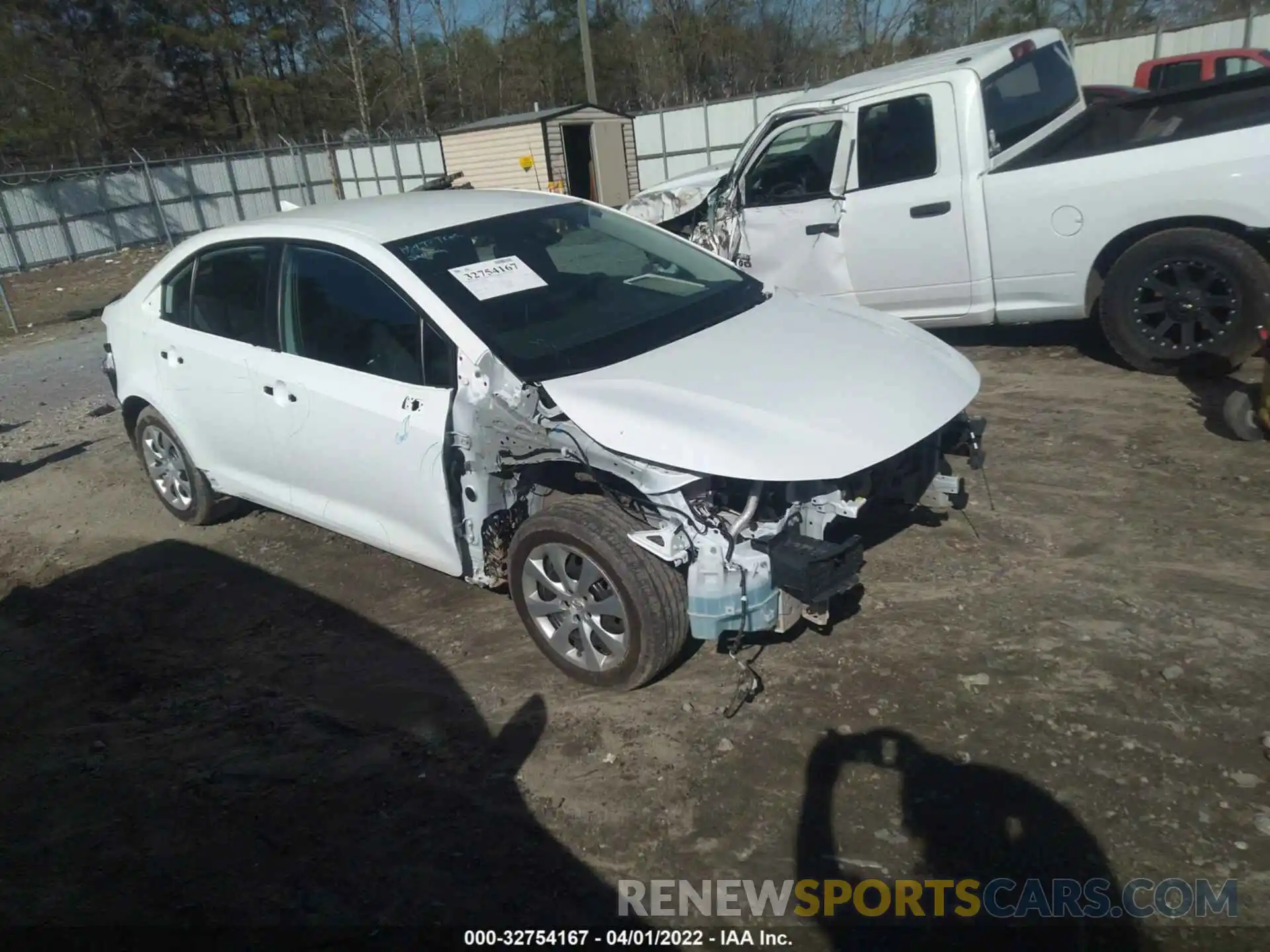 1 Photograph of a damaged car 5YFEPMAE7MP230584 TOYOTA COROLLA 2021