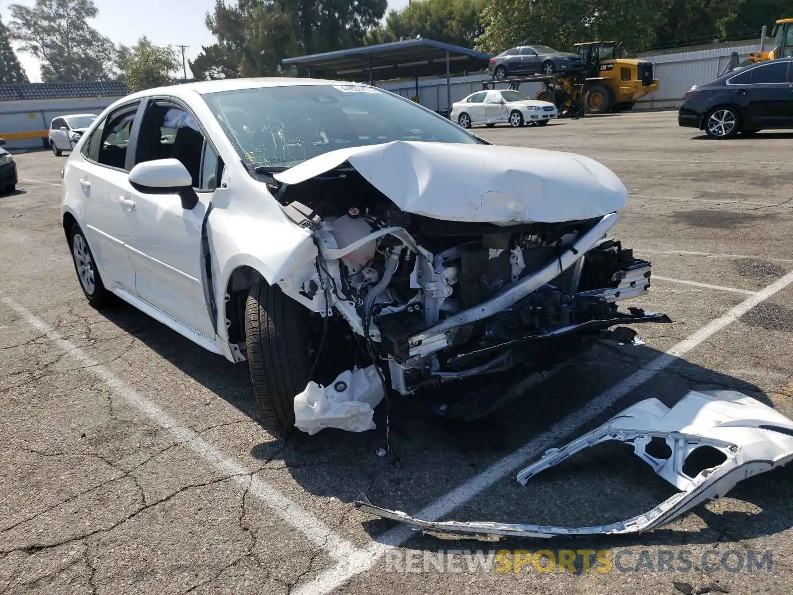 1 Photograph of a damaged car 5YFEPMAE7MP230813 TOYOTA COROLLA 2021