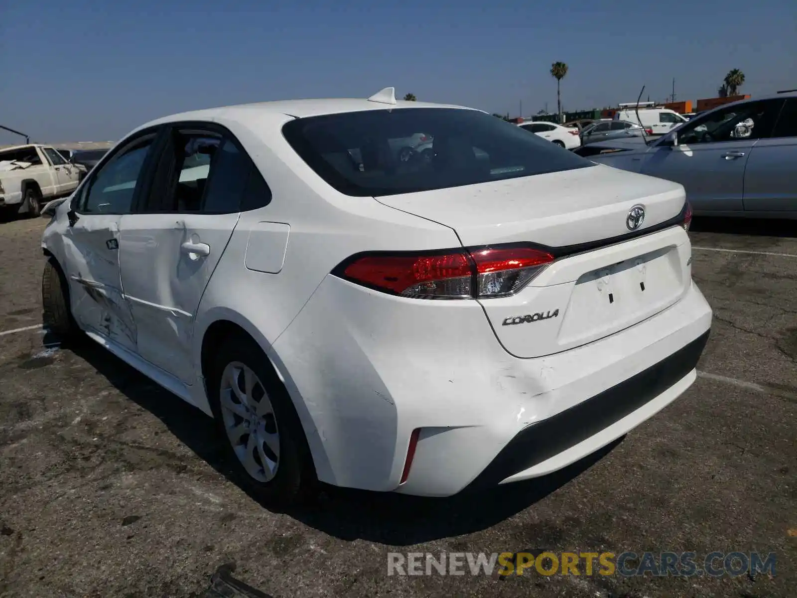 3 Photograph of a damaged car 5YFEPMAE7MP230813 TOYOTA COROLLA 2021