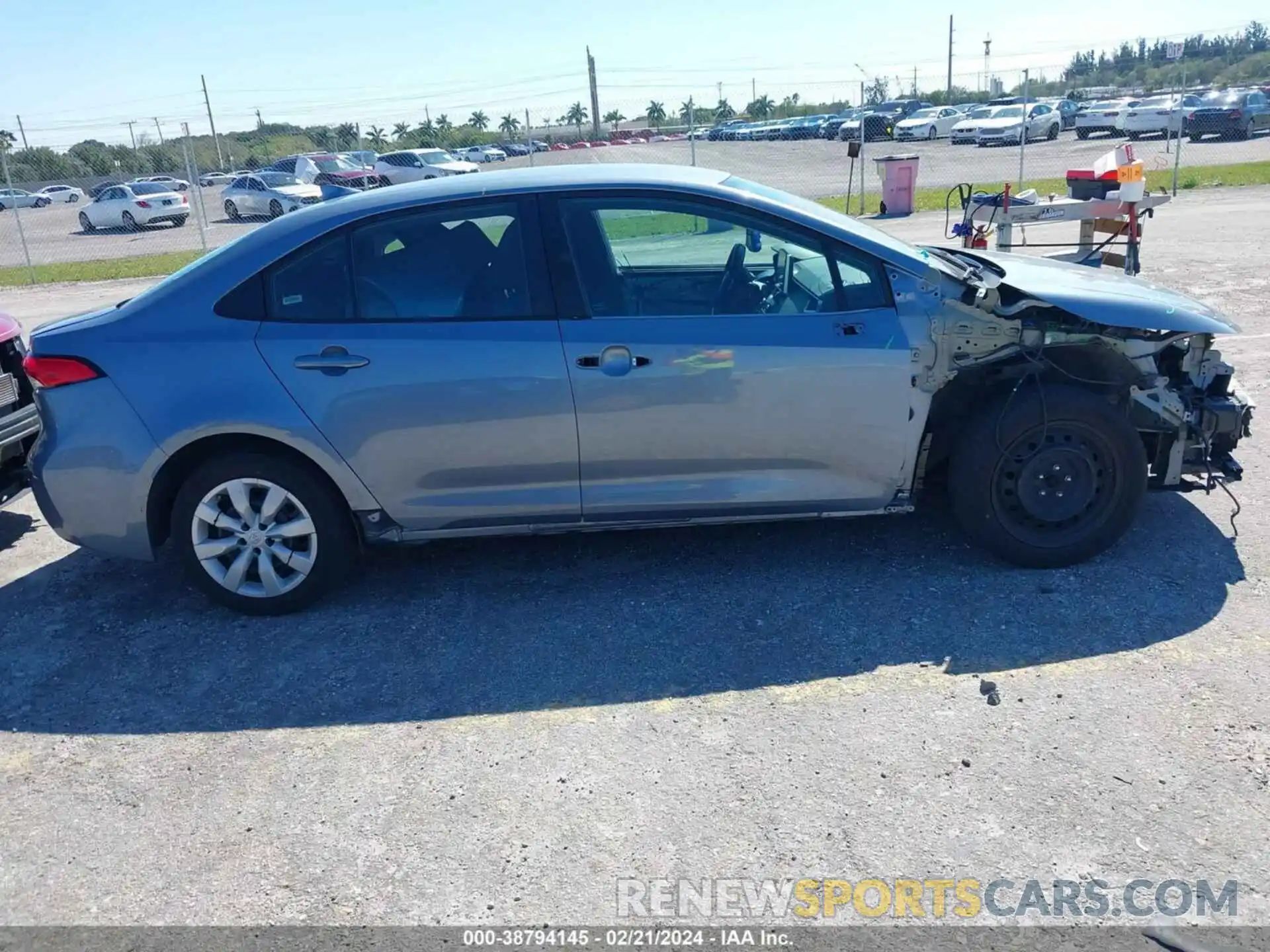 14 Фотография поврежденного автомобиля 5YFEPMAE7MP232643 TOYOTA COROLLA 2021