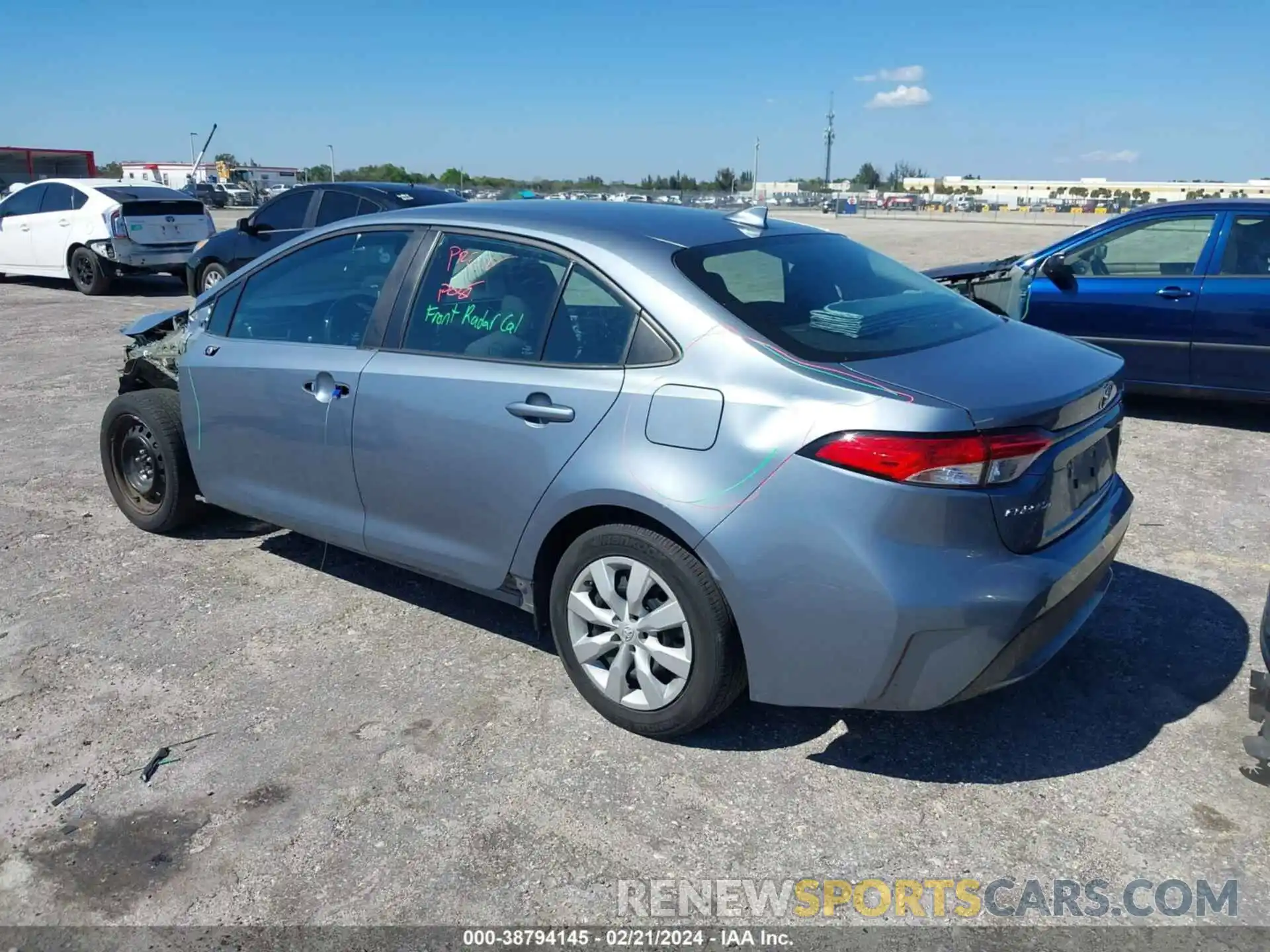 3 Photograph of a damaged car 5YFEPMAE7MP232643 TOYOTA COROLLA 2021