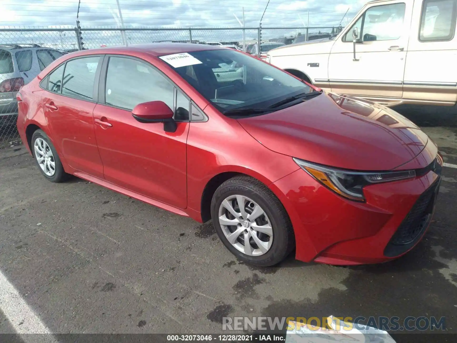 1 Photograph of a damaged car 5YFEPMAE7MP233534 TOYOTA COROLLA 2021