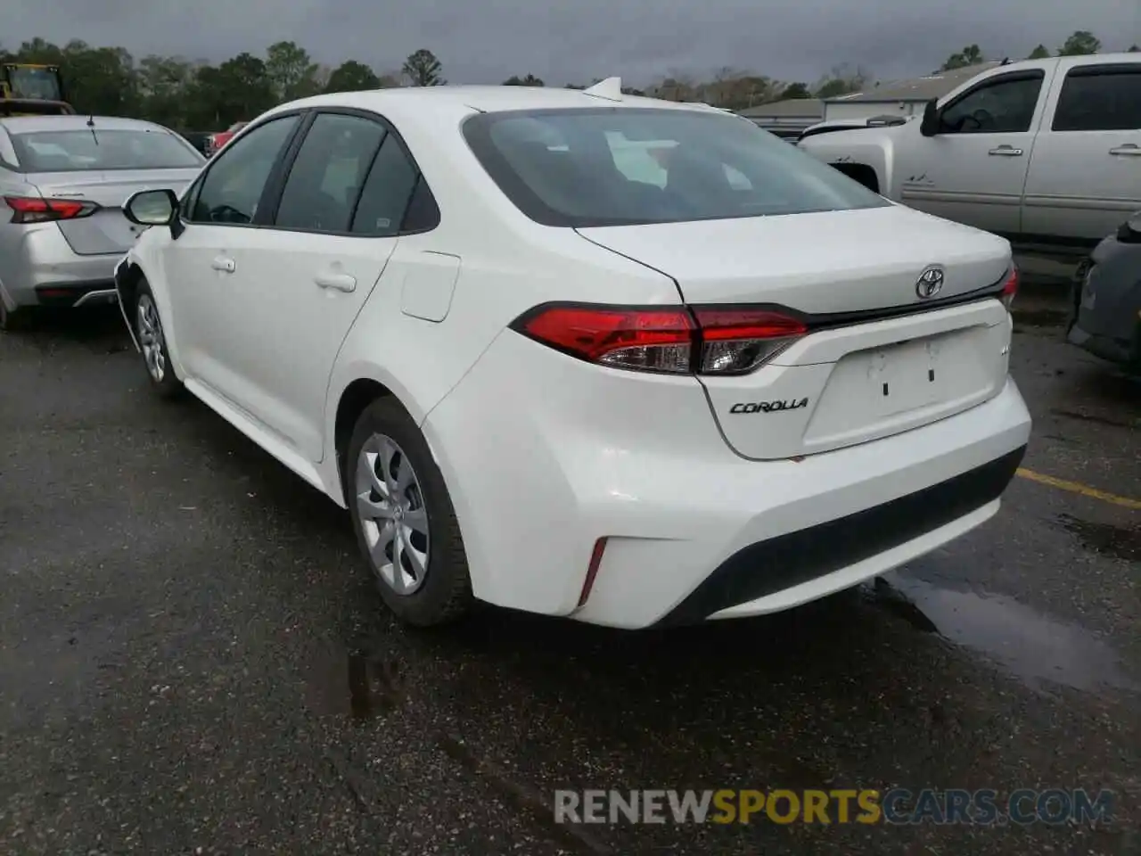 3 Photograph of a damaged car 5YFEPMAE7MP234053 TOYOTA COROLLA 2021