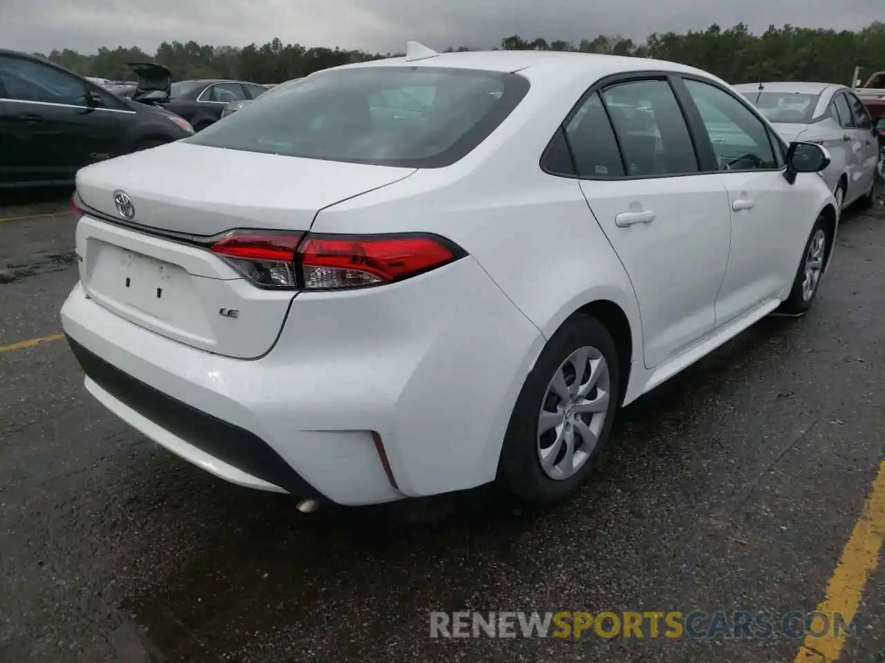 4 Photograph of a damaged car 5YFEPMAE7MP234053 TOYOTA COROLLA 2021