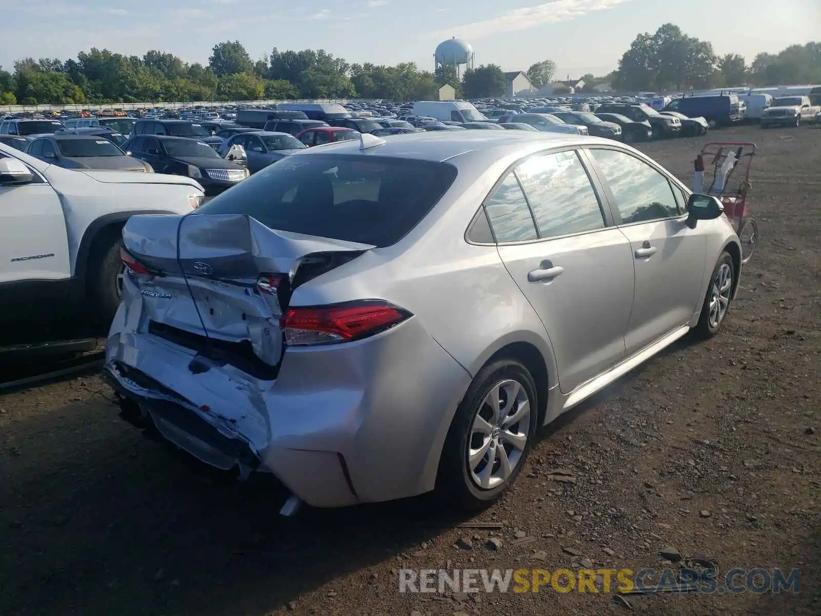 4 Photograph of a damaged car 5YFEPMAE7MP234179 TOYOTA COROLLA 2021