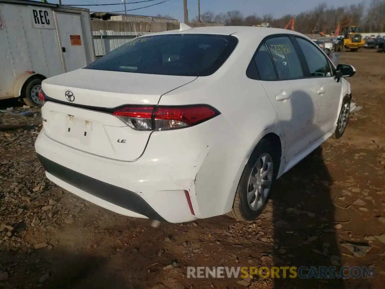 4 Photograph of a damaged car 5YFEPMAE7MP234487 TOYOTA COROLLA 2021