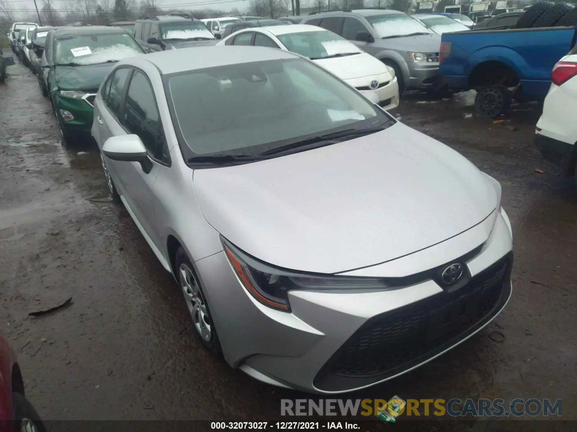 1 Photograph of a damaged car 5YFEPMAE7MP236529 TOYOTA COROLLA 2021