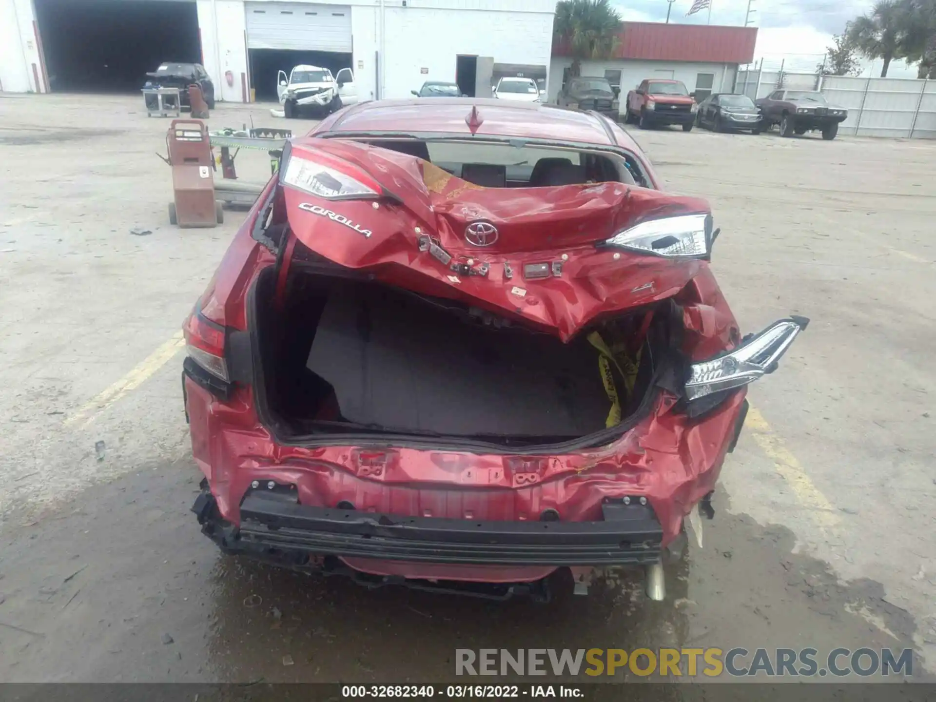 6 Photograph of a damaged car 5YFEPMAE7MP236532 TOYOTA COROLLA 2021