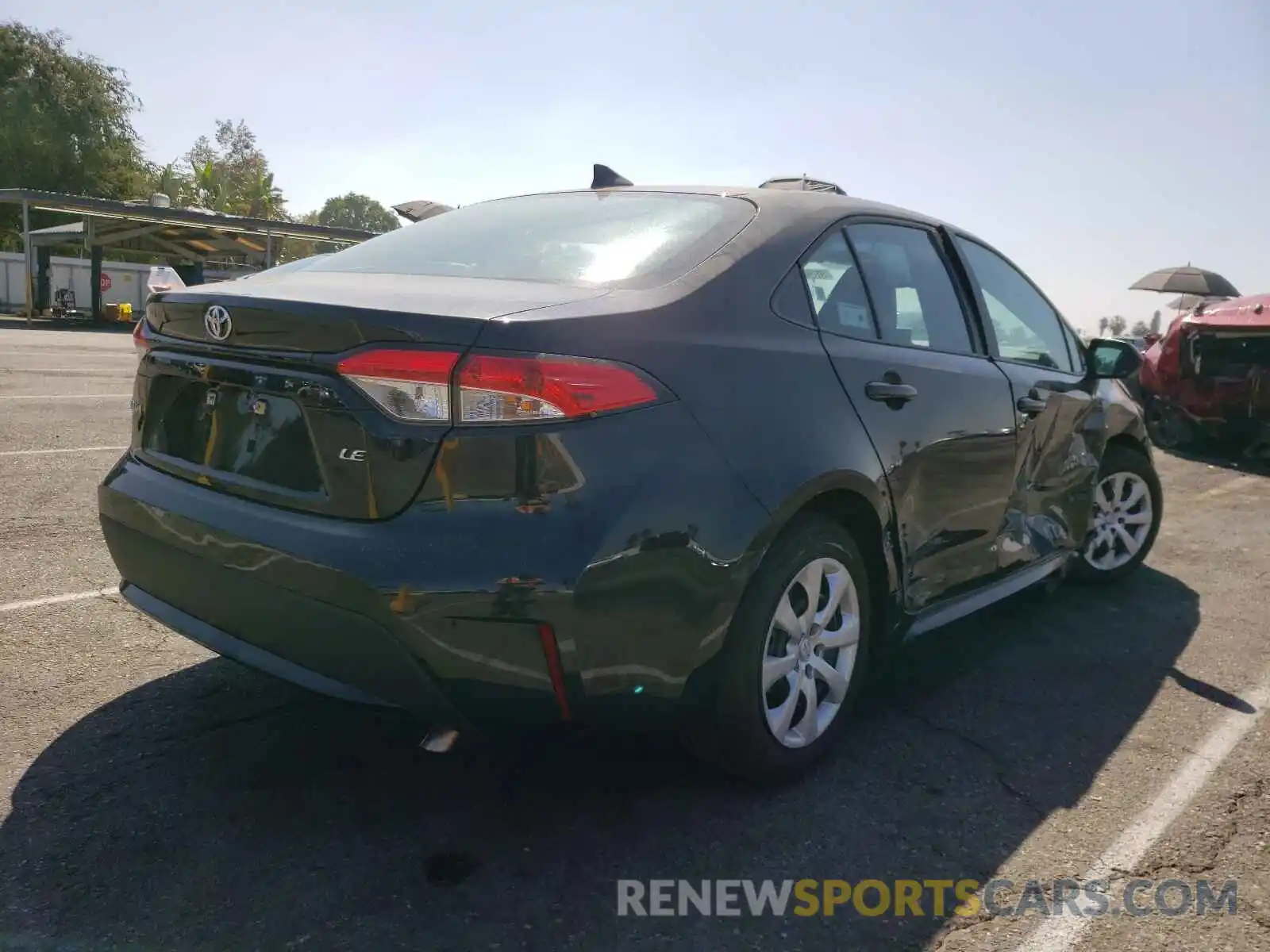 4 Photograph of a damaged car 5YFEPMAE7MP238121 TOYOTA COROLLA 2021