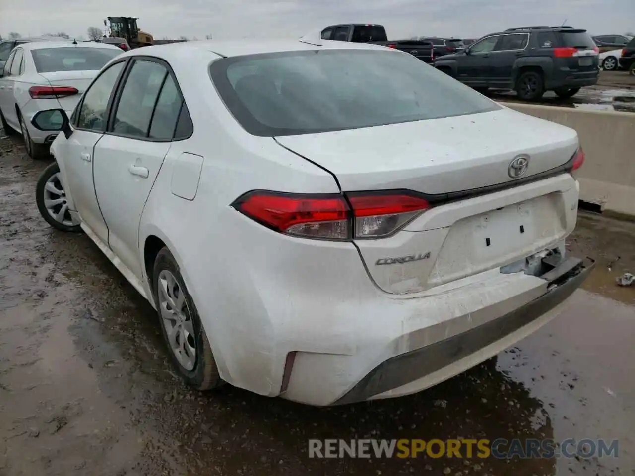 3 Photograph of a damaged car 5YFEPMAE7MP242458 TOYOTA COROLLA 2021