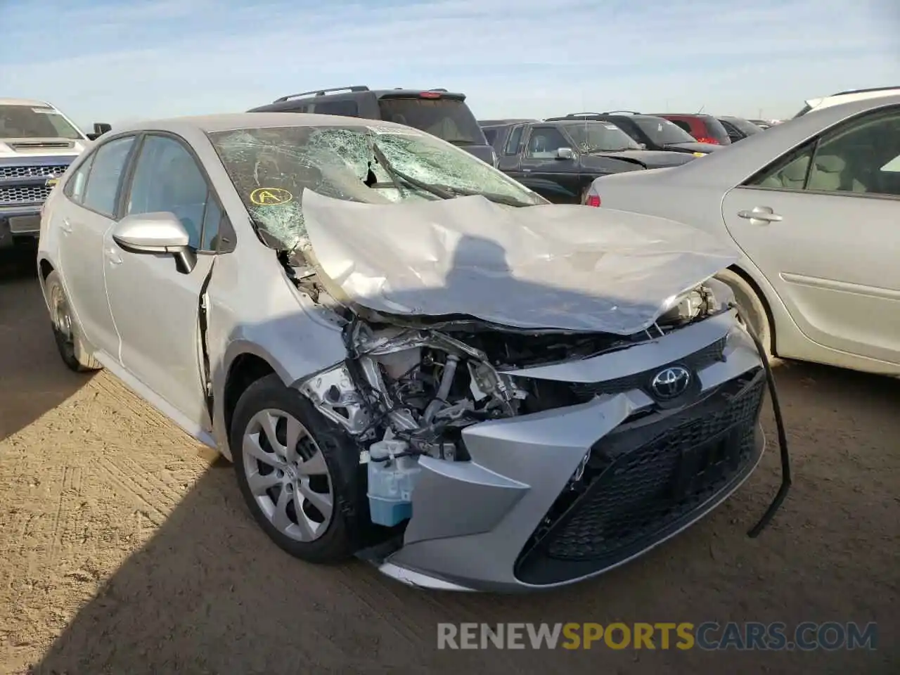 1 Photograph of a damaged car 5YFEPMAE7MP243769 TOYOTA COROLLA 2021